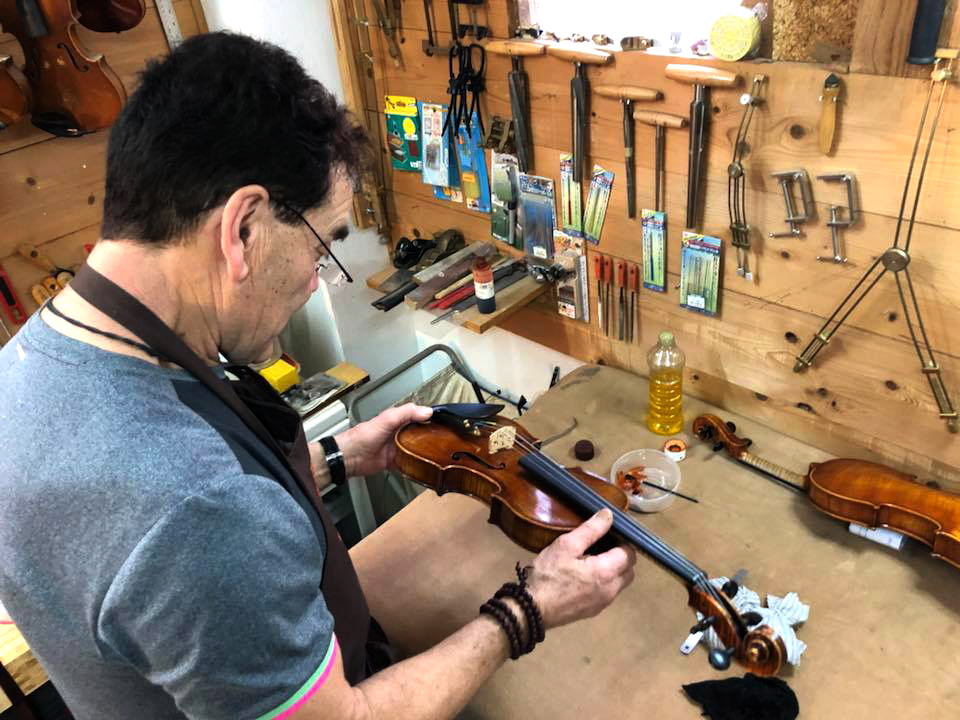 customerServicePage.galleryImageAlt 8